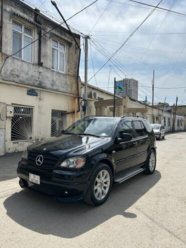 Mercedes ML 320 4MATIC 2000, 293,000 km - 3.2 л - Bakı