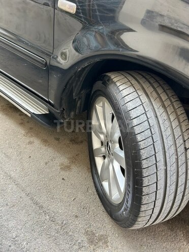 Mercedes ML 320 4MATIC 2000, 293,000 km - 3.2 л - Bakı