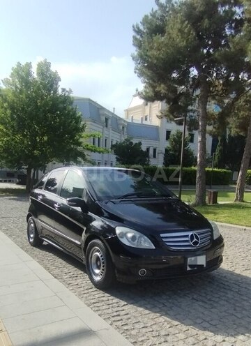 Mercedes B 170 2008, 211,850 km - 1.7 l - Bakı