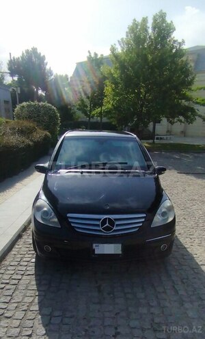 Mercedes B 170 2008, 211,850 km - 1.7 l - Bakı