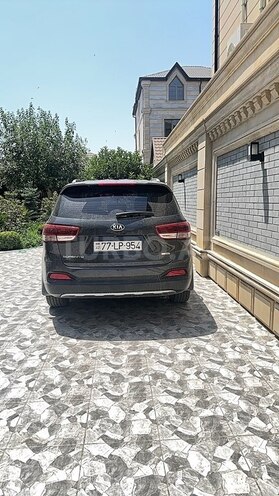 Kia Sorento-10