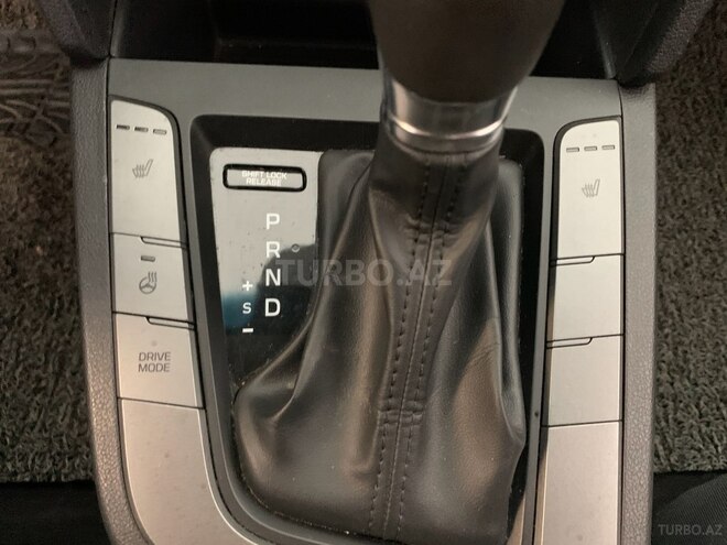 Hyundai Avante 2018, 132,400 km - 1.6 л - Bakı