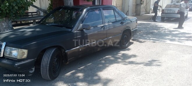 Mercedes 190 1989, 304,300 km - 2.0 л - Ağstafa