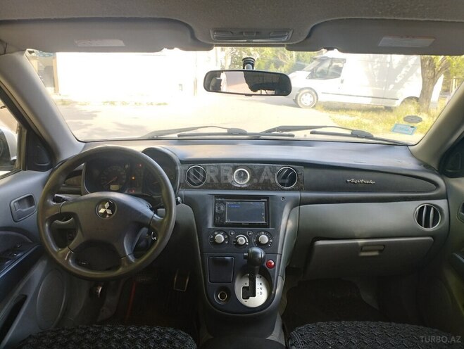 Mitsubishi Airtrek 2002, 286,415 km - 2.0 l - Sumqayıt