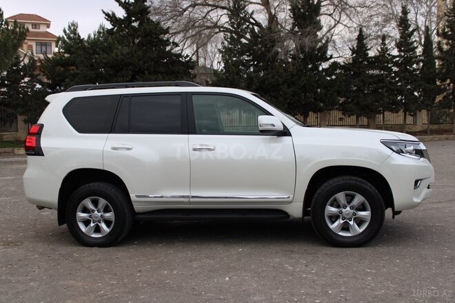 Toyota Land Cruiser Prado 2013, 170,000 km - 2.7 l - Bakı
