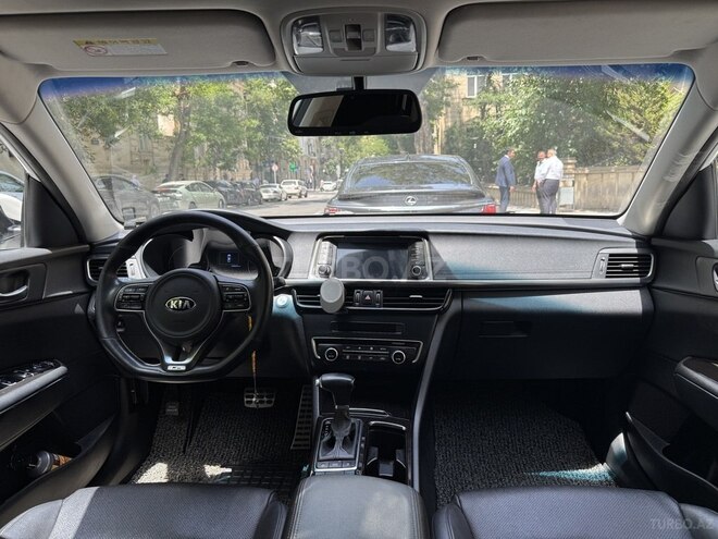 Kia K5-5