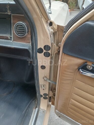 GAZ 24 1984, 154,000 km - 2.5 l - Bakı