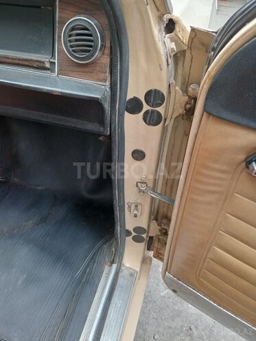 GAZ 24 1984, 154,000 km - 2.5 l - Bakı