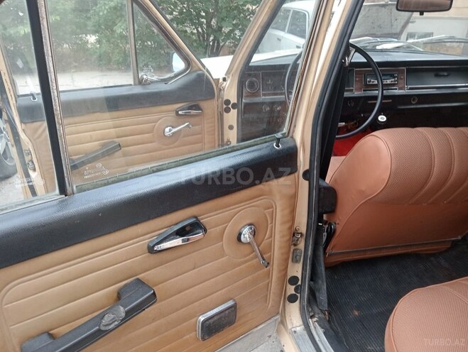 GAZ 24 1984, 154,000 km - 2.5 l - Bakı