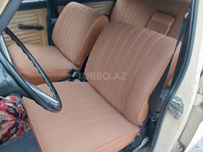 GAZ 24 1984, 154,000 km - 2.5 l - Bakı