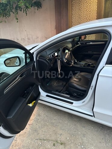 Ford Fusion (North America) 2015, 243,000 km - 2.0 л - Bakı
