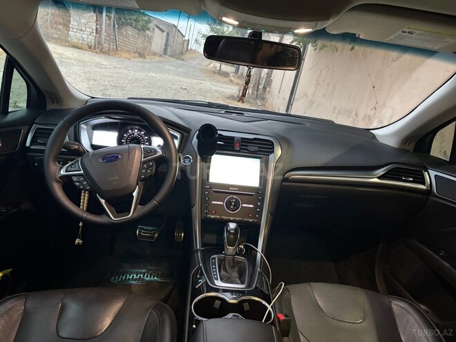 Ford Fusion (North America) 2015, 243,000 km - 2.0 л - Bakı