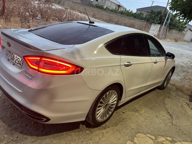 Ford Fusion (North America) 2015, 243,000 km - 2.0 л - Bakı
