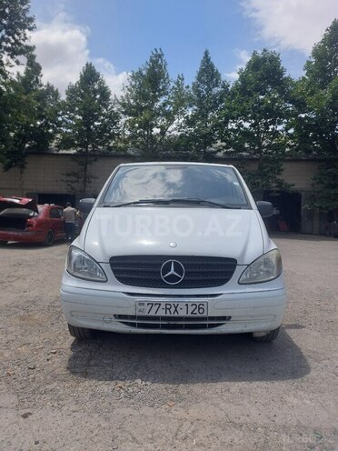 Mercedes Vito 109 2010, 300,000 km - 2.2 l - Bakı