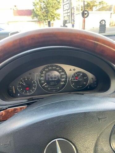 Mercedes E 270 2002, 390,000 km - 2.7 l - Bakı