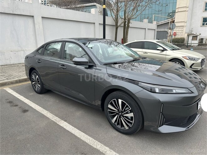 Changan Qiyuan A05 2025, 0 km - 1.5 л - Bakı