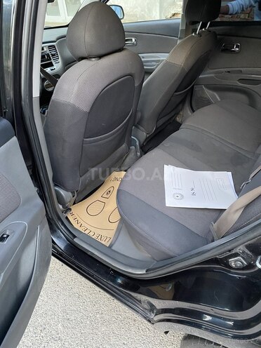 Kia Rio 2007, 380,000 km - 1.4 l - Göyçay