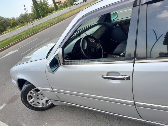 Mercedes C 200 1996, 321,852 km - 2.0 л - Sumqayıt