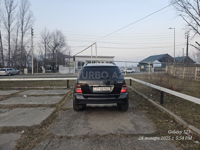 Mercedes ML 350 4MATIC 2008, 250,000 km - 3.5 l - Qəbələ