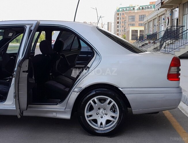 Mercedes C 200 1996, 321,852 km - 2.0 л - Sumqayıt