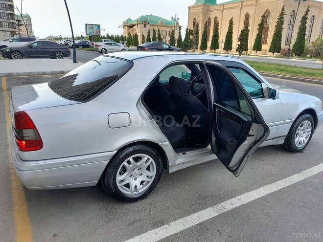 Mercedes C 200 1996, 321,852 km - 2.0 л - Sumqayıt