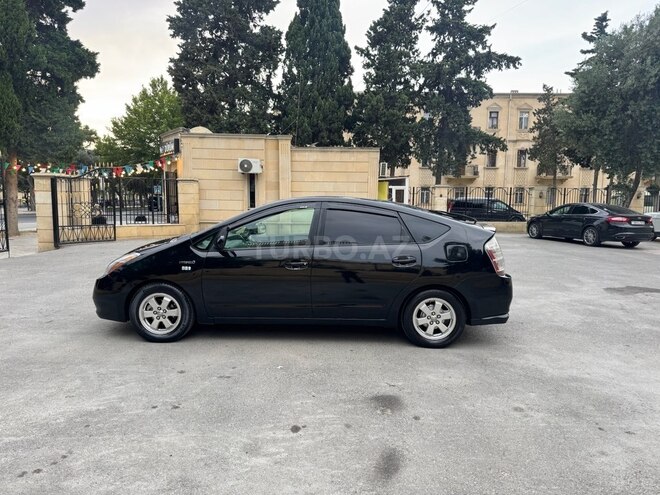 Toyota Prius-3