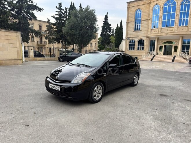 Toyota Prius-5