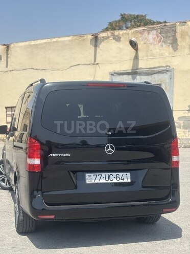 Mercedes  2018, 206,347 km - 2.0 l - Bakı