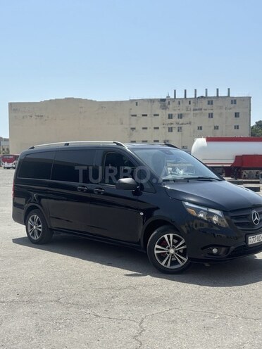 Mercedes  2018, 206,347 km - 2.0 l - Bakı