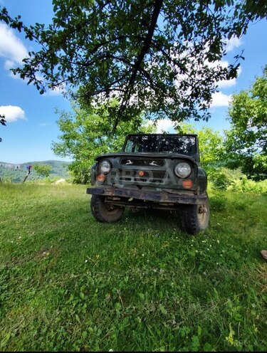 UAZ 469 1988, 123,456 km - 2.4 l - Quba