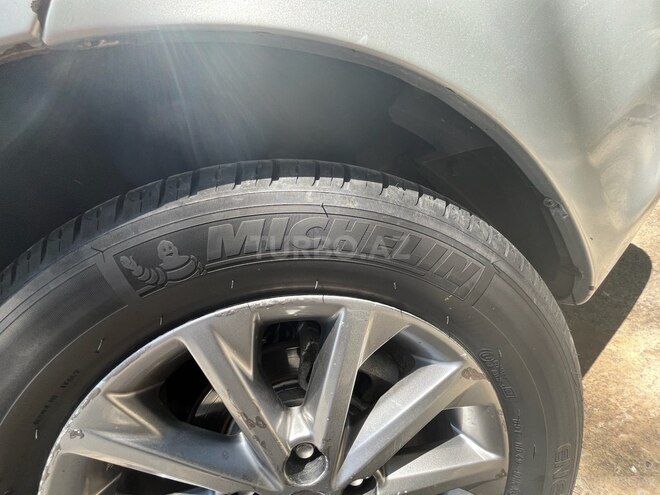 Toyota Corolla 2010, 370,000 km - 1.4 l - Tovuz