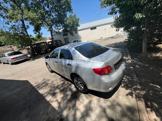 Toyota Corolla 2010, 370,000 km - 1.4 l - Tovuz