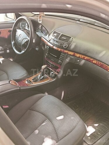 Mercedes E 220 d 2005, 317,000 km - 2.2 л - Bakı