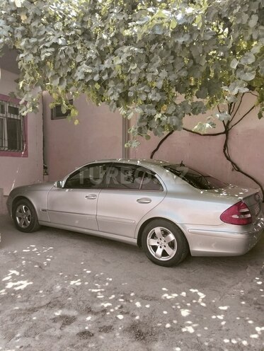 Mercedes E 220 d 2005, 317,000 km - 2.2 л - Bakı
