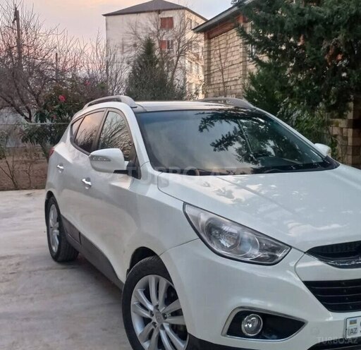 Hyundai ix35 2011, 197,000 km - 2.0 l - İsmayıllı