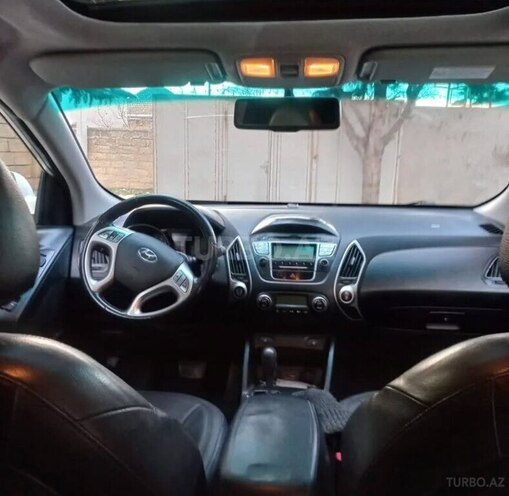 Hyundai ix35 2011, 197,000 km - 2.0 l - İsmayıllı