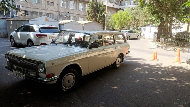 GAZ 24 "Volga"-14
