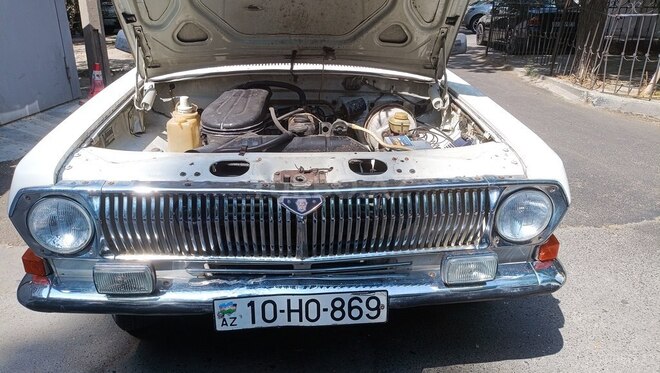 GAZ 24 "Volga"-12