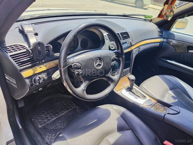 Mercedes E 220 d 2007, 430,000 km - 2.2 l - Bakı