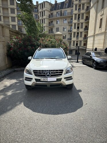 Mercedes ML 350 4MATIC 2012, 130,000 km - 3.5 л - Bakı