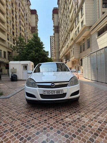 Opel Astra 2010, 326,000 km - 1.3 l - Bakı