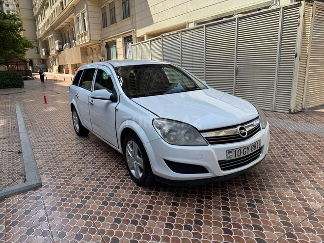 Opel Astra 2010, 326,000 km - 1.3 l - Bakı