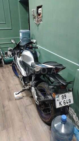 Yamaha R15M-3