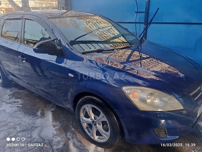 Kia Ceed 2008, 270,000 km - 1.4 л - Bakı