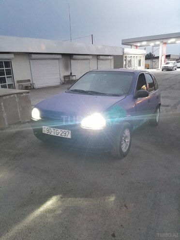 Opel Corsa 1994, 150,000 km - 1.4 l - Qəbələ