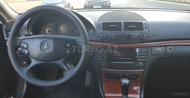 Mercedes E 220 d 2007, 264,000 km - 2.2 l - Bakı
