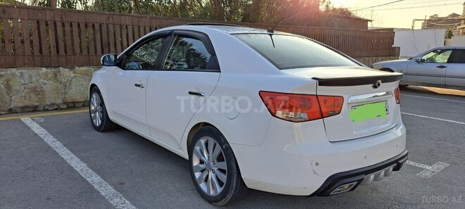 Kia Cerato 2011, 282,000 km - 2.0 l - Bakı