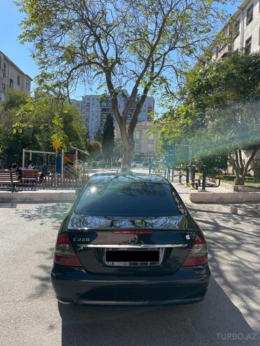 Mercedes E 220 d 2007, 264,000 km - 2.2 l - Bakı