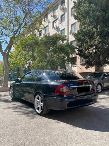 Mercedes E 220 d 2007, 264,000 km - 2.2 l - Bakı