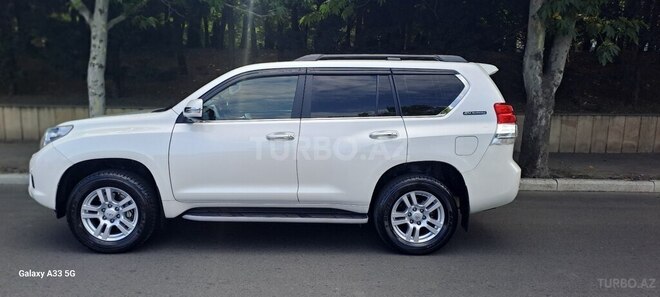 Toyota Land Cruiser Prado 2012, 176,927 km - 4.0 л - Gəncə